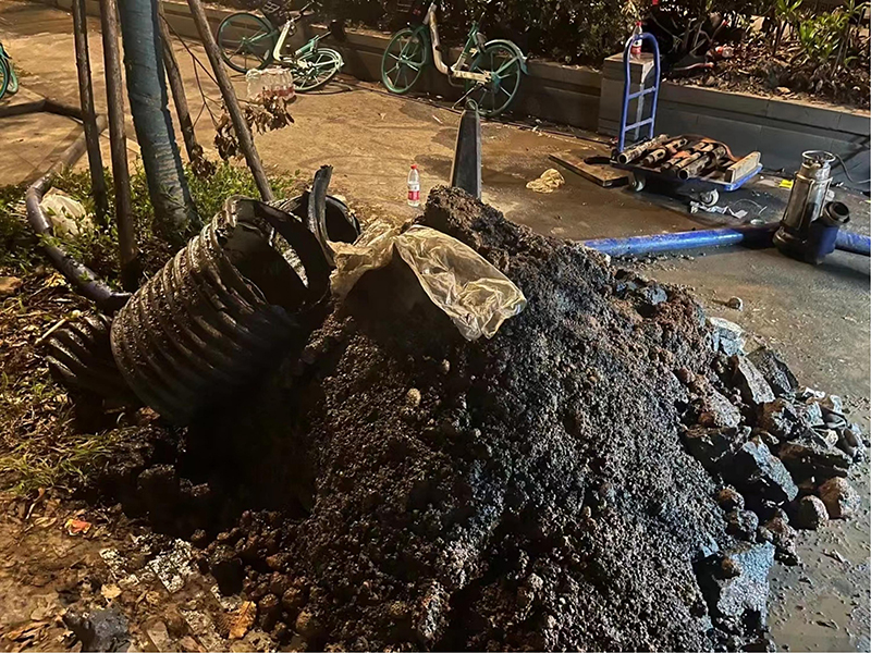 甘洛本地下水道疏通师傅，不通不收费【距您500米】